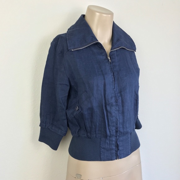 🚫SOLD🚫 Navy Blue Linen Cropped 3/4 Sleeve Jacket - Picture 3 of 8